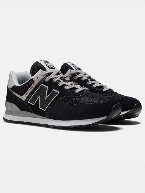 574 Core Black/White Shoes